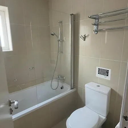 Blue Edge Makenzy Gardenia Apartment *